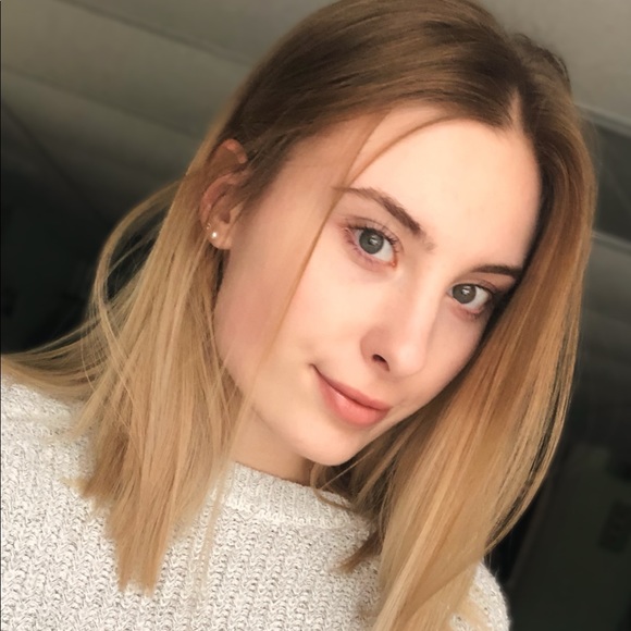 Meet your Posher, Natalie - Picture 1 of 1